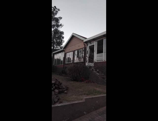 3 BEDROOM PROPERTY TO RENT IN LINMEYER
